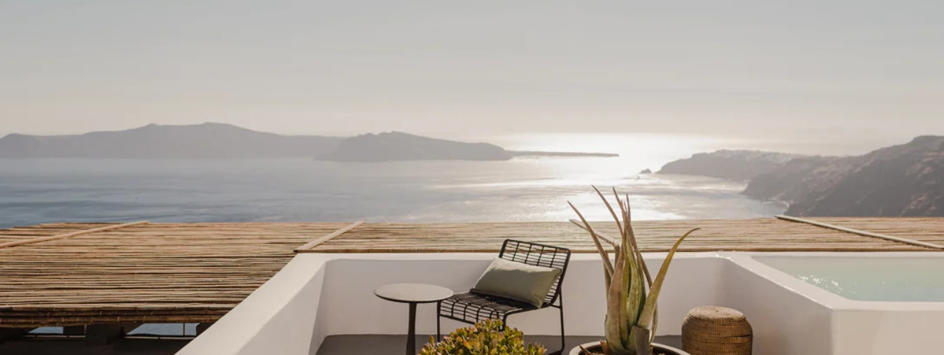 Δύο ελληνικά στην λίστα με τα καλύτερα πολυτελή ξενοδοχεία για το 2022